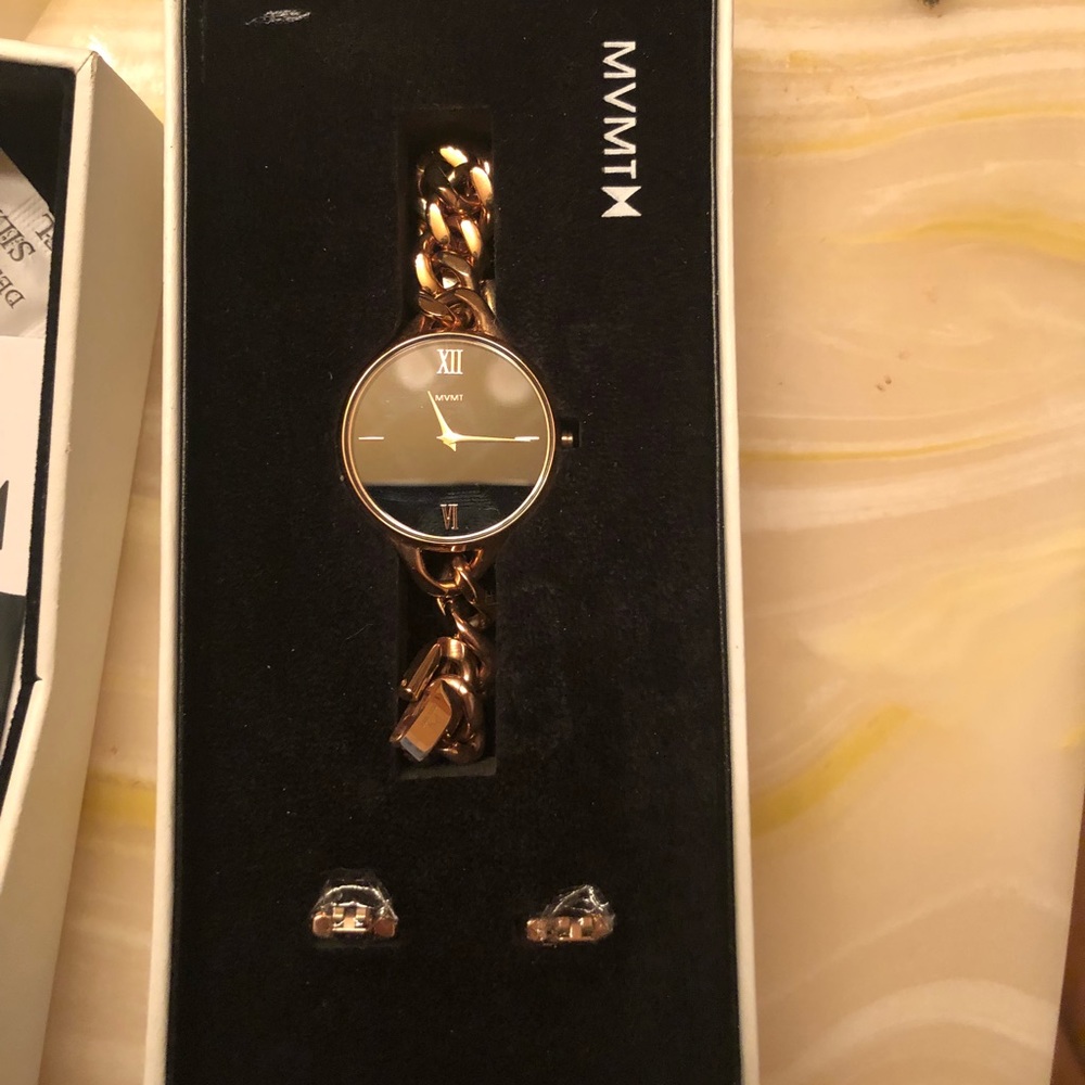 MVMT watch.
